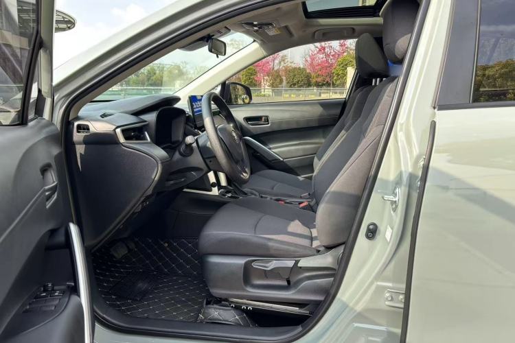 Used Toyota Corolla Cross 2023 2.0L Elite Edition Interior 2