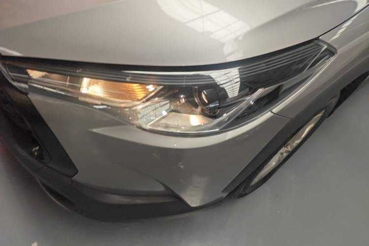 Used Toyota Corolla Cross 2023 2.0L Pioneer Edition Left Front Headlight