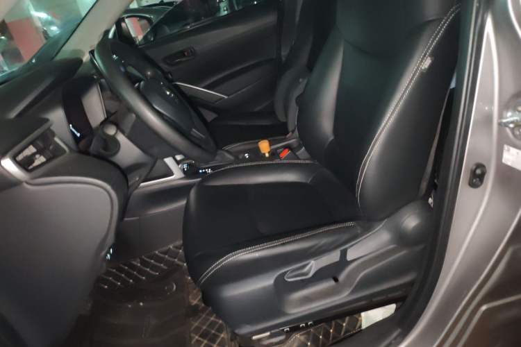 Used Toyota Corolla Cross 2023 2.0L Pioneer Edition Left Front Seat