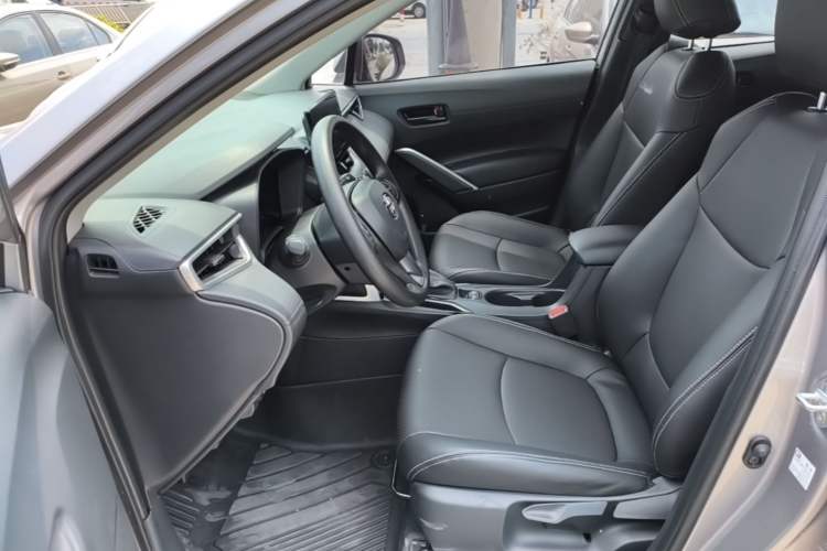 Used Toyota Corolla Cross 2023 2.0L Pioneer Edition Left Front Seat