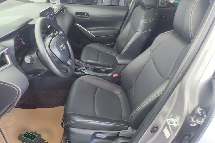 Used Toyota Corolla Cross 2023 2.0L Elite Edition Left Front Seat