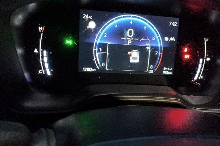 Used Toyota Corolla Cross 2023 2.0L Elite Edition Odometer Close Up