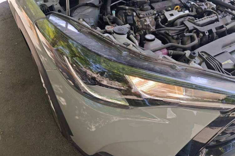 Used Toyota Corolla Cross 2023 Dual-Motor 2.0L Elite Edition Right Front Headlight
