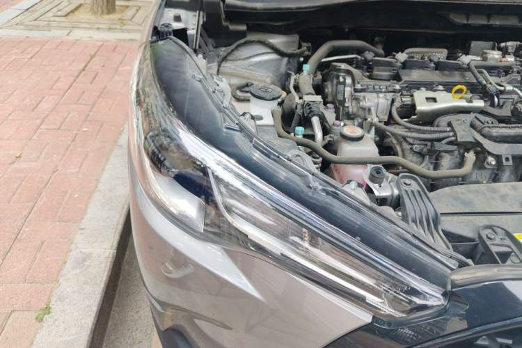 Used Toyota Corolla Cross 2023 Dual-Motor 2.0L Pioneer Edition Right Front Headlight