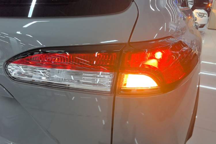 Used Toyota Corolla Cross 2023 2.0L Elite Edition Right Rear Taillight