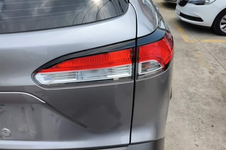 Used Toyota Corolla Cross 2023 2.0L Pioneer Edition Right Rear Taillight