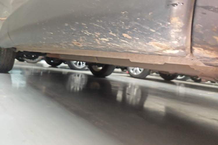 Used Toyota Corolla Cross 2023 2.0L Pioneer Edition Right Side Sill