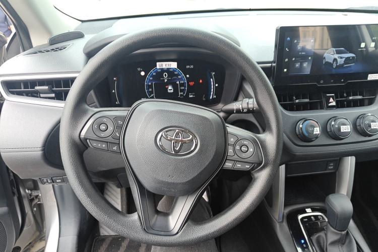 Used Toyota Corolla Cross 2023 2.0L Pioneer Edition Steering Wheel