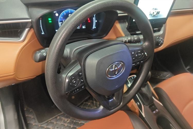 Used Toyota Corolla Cross 2023 2.0L Pioneer Edition Steering Wheel