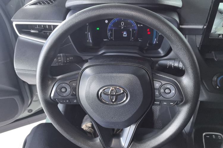Used Toyota Corolla Cross 2023 2.0L Pioneer Edition Steering Wheel