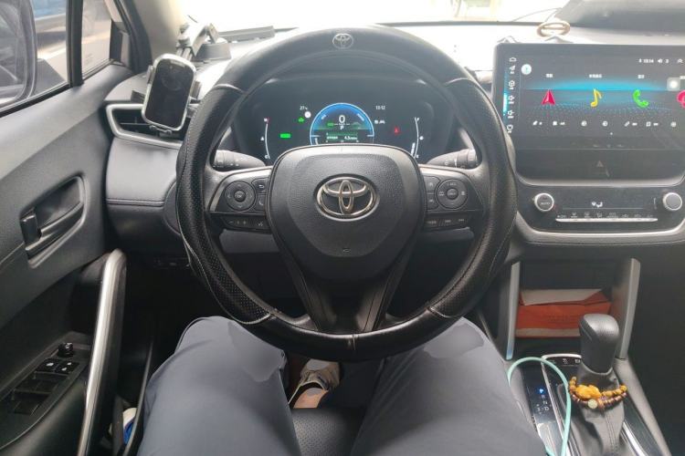 Used Toyota Corolla Cross 2023 Dual-Motor 2.0L Pioneer Edition Steering Wheel