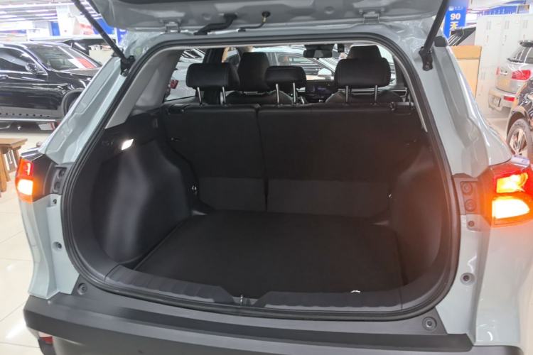 Used Toyota Corolla Cross 2023 2.0L Elite Edition Trunk