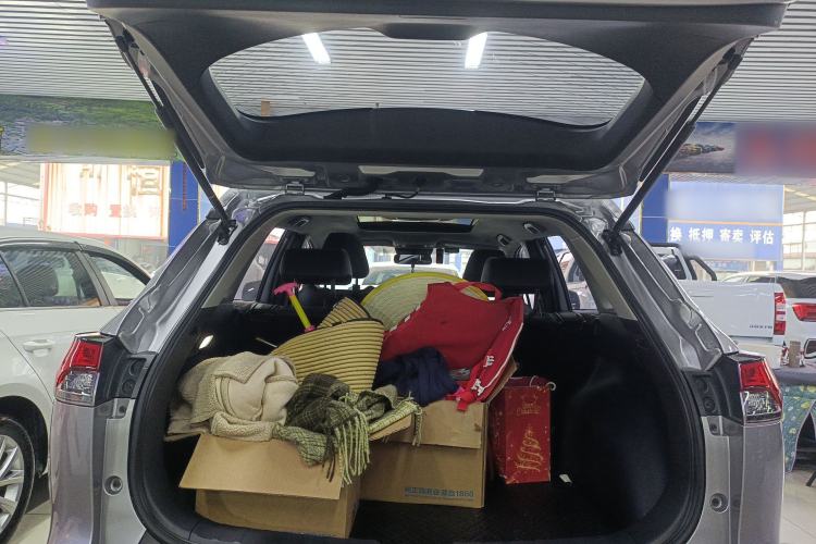 Used Toyota Corolla Cross 2023 2.0L Deluxe Edition Trunk