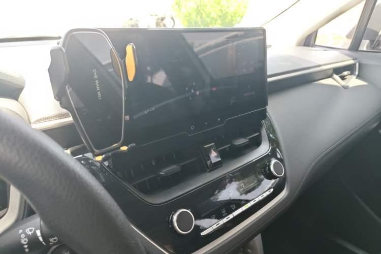 Used Toyota Corolla Cross 2023 2.0L Elite Edition Audio And AC Panel