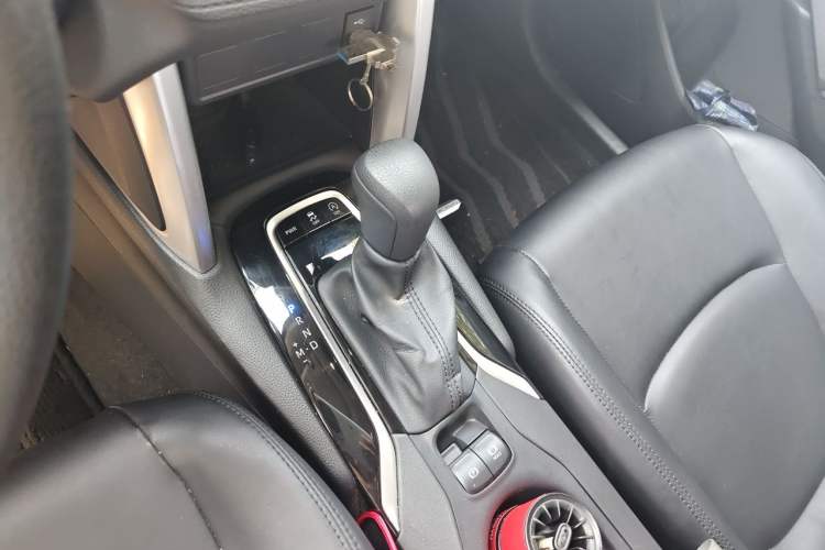 Used Toyota Corolla Cross 2023 2.0L Elite Edition Gear Lever