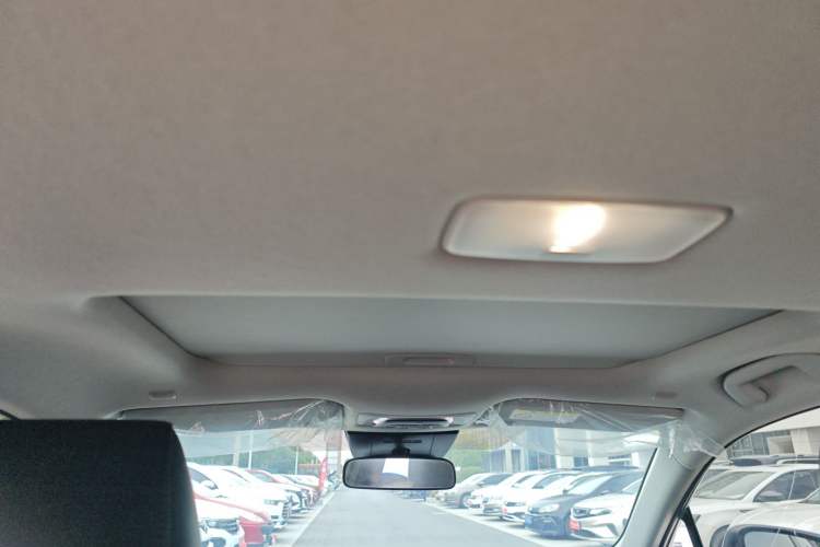 Used Toyota Corolla Cross 2023 2.0L Elite Edition Headliner