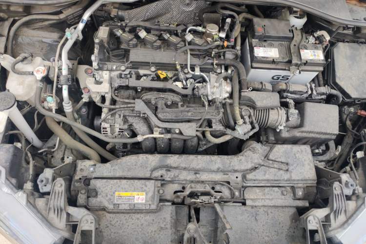 Used Toyota Corolla Cross 2023 2.0L Elite Edition Engine Bay