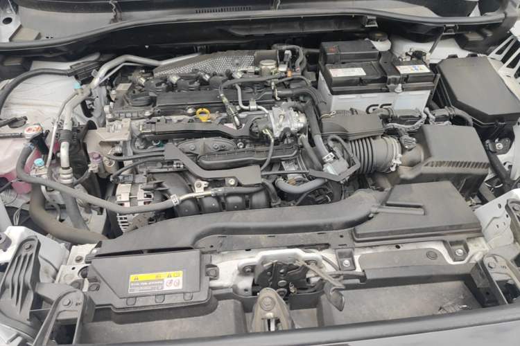 Used Toyota Corolla Cross 2023 2.0L Deluxe Edition Engine Bay