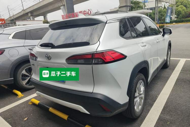 Used Toyota Corolla Cross 2023 2.0L Deluxe Edition Rear Right 45 Deg