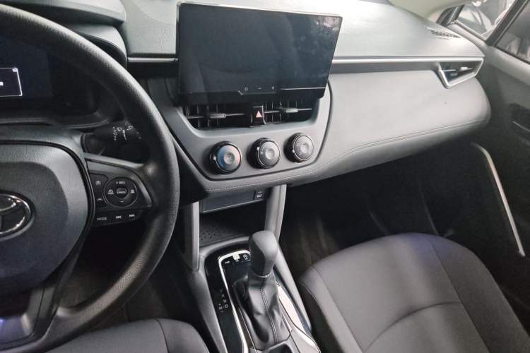 Used Toyota Corolla Cross 2023 2.0L Pioneer Edition Audio And AC Panel