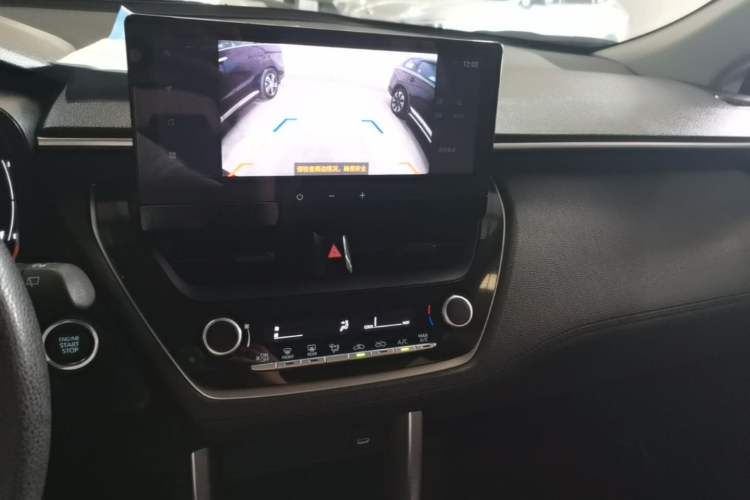 Used Toyota Corolla Cross 2023 2.0L Elite Edition Audio And AC Panel