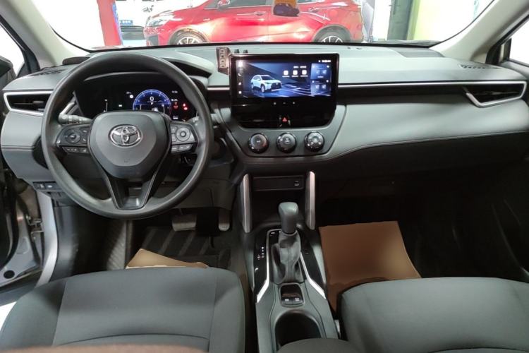 Used Toyota Corolla Cross 2023 2.0L Pioneer Edition Center Console