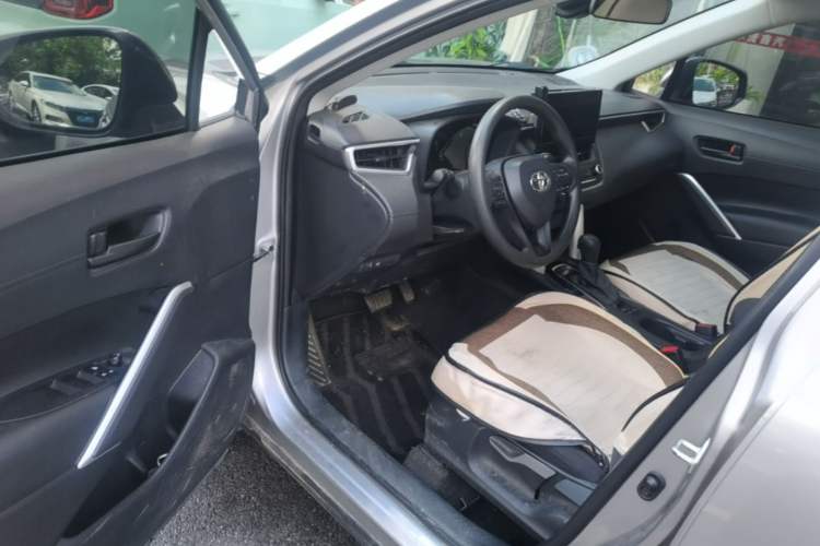 Used Toyota Corolla Cross 2023 2.0L Elite Edition Driver Seat
