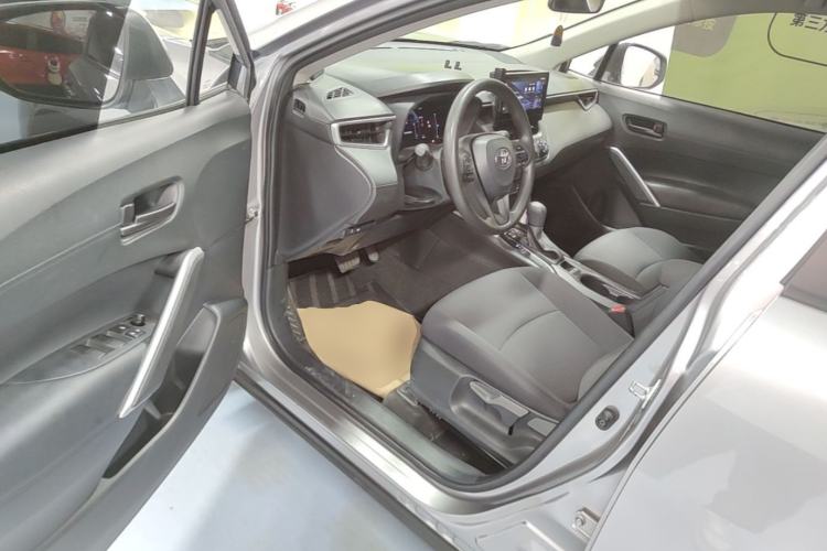Used Toyota Corolla Cross 2023 2.0L Pioneer Edition Driver Seat