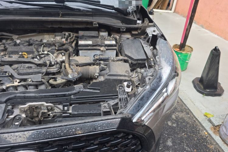 Used Toyota Corolla Cross 2023 2.0L Elite Edition Engine Bay Left