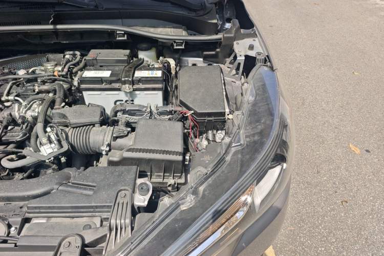 Used Toyota Corolla Cross 2023 2.0L Elite Edition Engine Bay Left