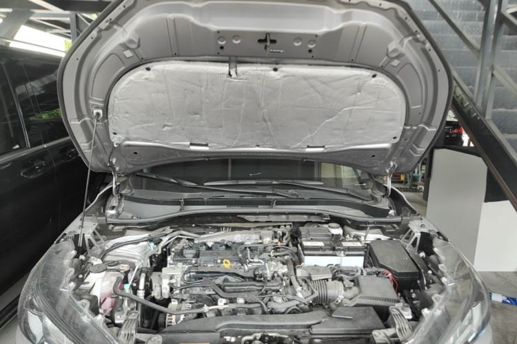 Used Toyota Corolla Cross 2023 2.0L Elite Edition Engine Bay