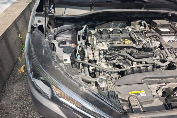 Used Toyota Corolla Cross 2023 2.0L Elite Edition Engine Bay Right