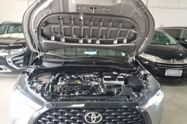 Used Toyota Corolla Cross 2023 2.0L Elite Edition Engine Bay