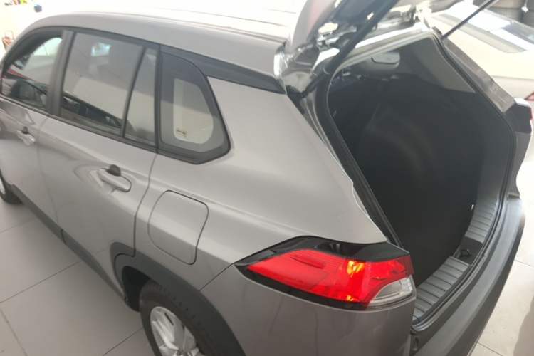 Used Toyota Corolla Cross 2023 2.0L Elite Edition Exterior 2