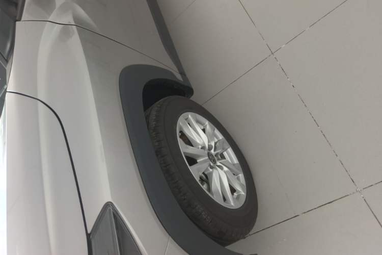 Used Toyota Corolla Cross 2023 2.0L Elite Edition Exterior 4