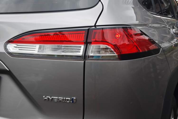 Used Toyota Corolla Cross 2023 Dual-Motor 2.0L Elite Edition Exterior 9