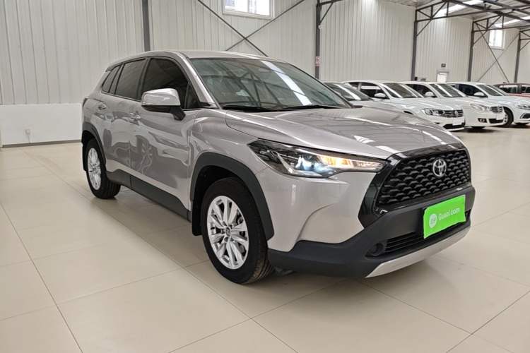 Used Toyota Corolla Cross 2023 2.0L Pioneer Edition Front Right 45 Deg
