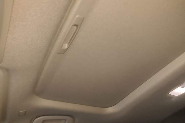 Used Toyota Corolla Cross 2023 2.0L Elite Edition Headliner