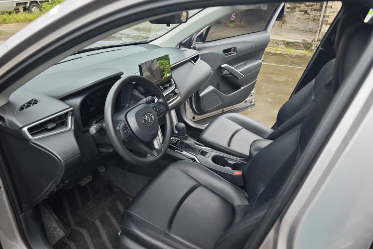 Used Toyota Corolla Cross 2023 Dual-Motor 2.0L Elite Edition Interior 1