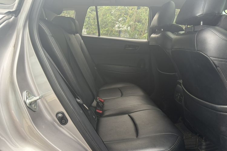 Used Toyota Corolla Cross 2023 2.0L Elite Edition Interior 10