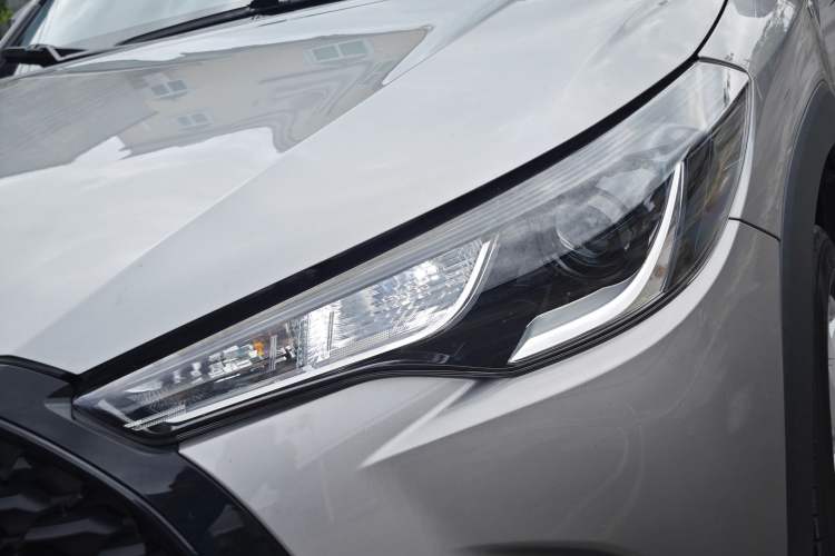 Used Toyota Corolla Cross 2023 Dual-Motor 2.0L Elite Edition Left Front Headlight