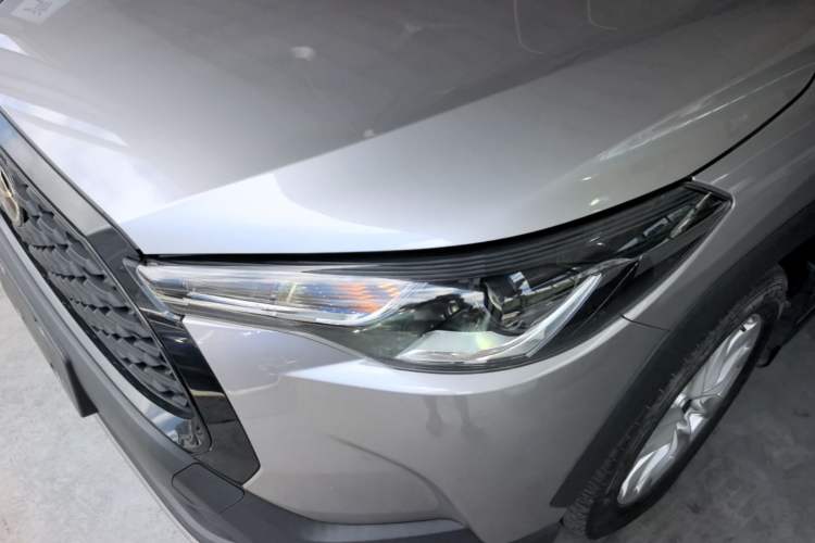 Used Toyota Corolla Cross 2023 2.0L Elite Edition Left Front Headlight