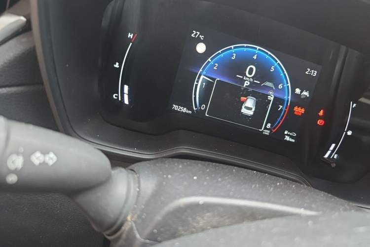 Used Toyota Corolla Cross 2023 2.0L Elite Edition Odometer Close Up