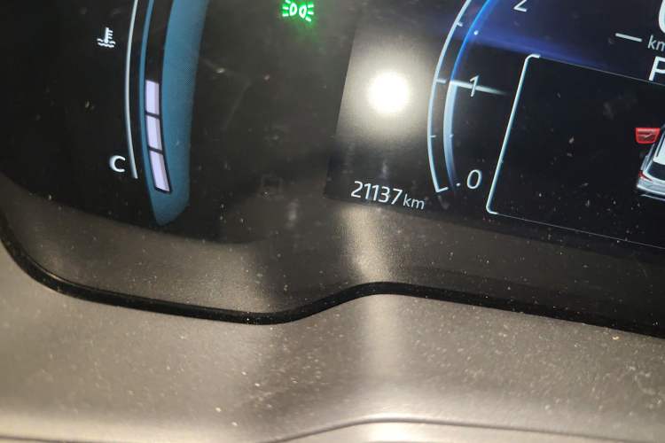 Used Toyota Corolla Cross 2023 2.0L Elite Edition Odometer Close Up