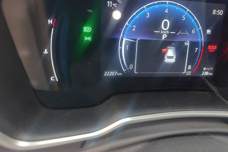 Used Toyota Corolla Cross 2023 2.0L Deluxe Edition Odometer Close Up