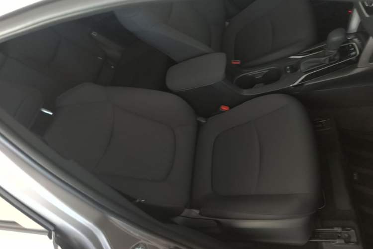 Used Toyota Corolla Cross 2023 2.0L Elite Edition Right Front Seat