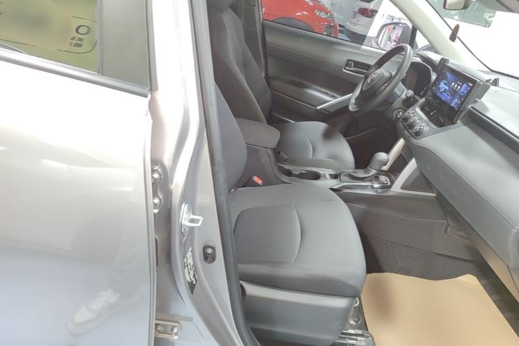 Used Toyota Corolla Cross 2023 2.0L Pioneer Edition Right Front Seat
