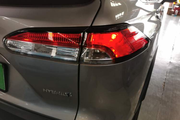 Used Toyota Corolla Cross 2023 Dual-Motor 2.0L Elite Edition Right Rear Taillight
