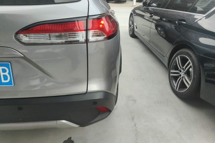 Used Toyota Corolla Cross 2023 2.0L Elite Edition Right Rear Taillight
