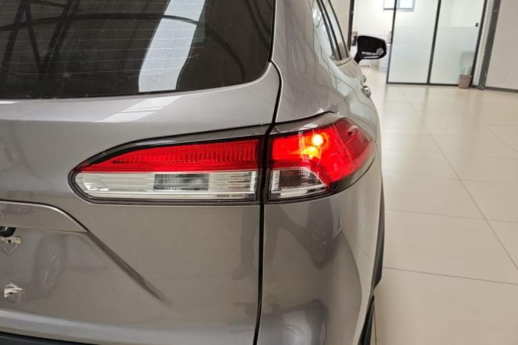 Used Toyota Corolla Cross 2023 2.0L Pioneer Edition Right Rear Taillight